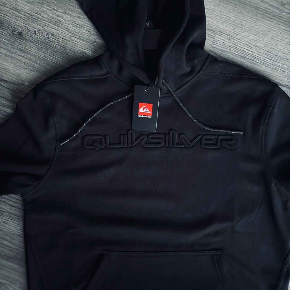 Quiksilver Hoodie Emboss Logo Pullover Hoodie Size Medium NWT